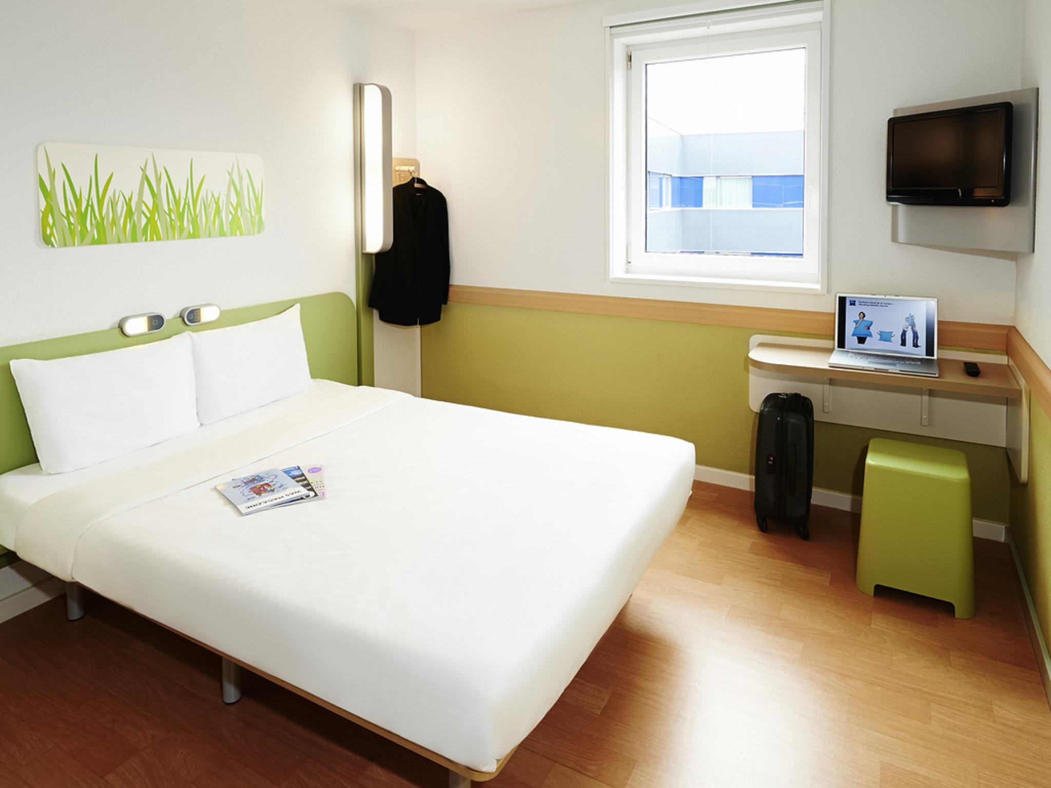Ibis Budget Lleida Ngoại thất bức ảnh